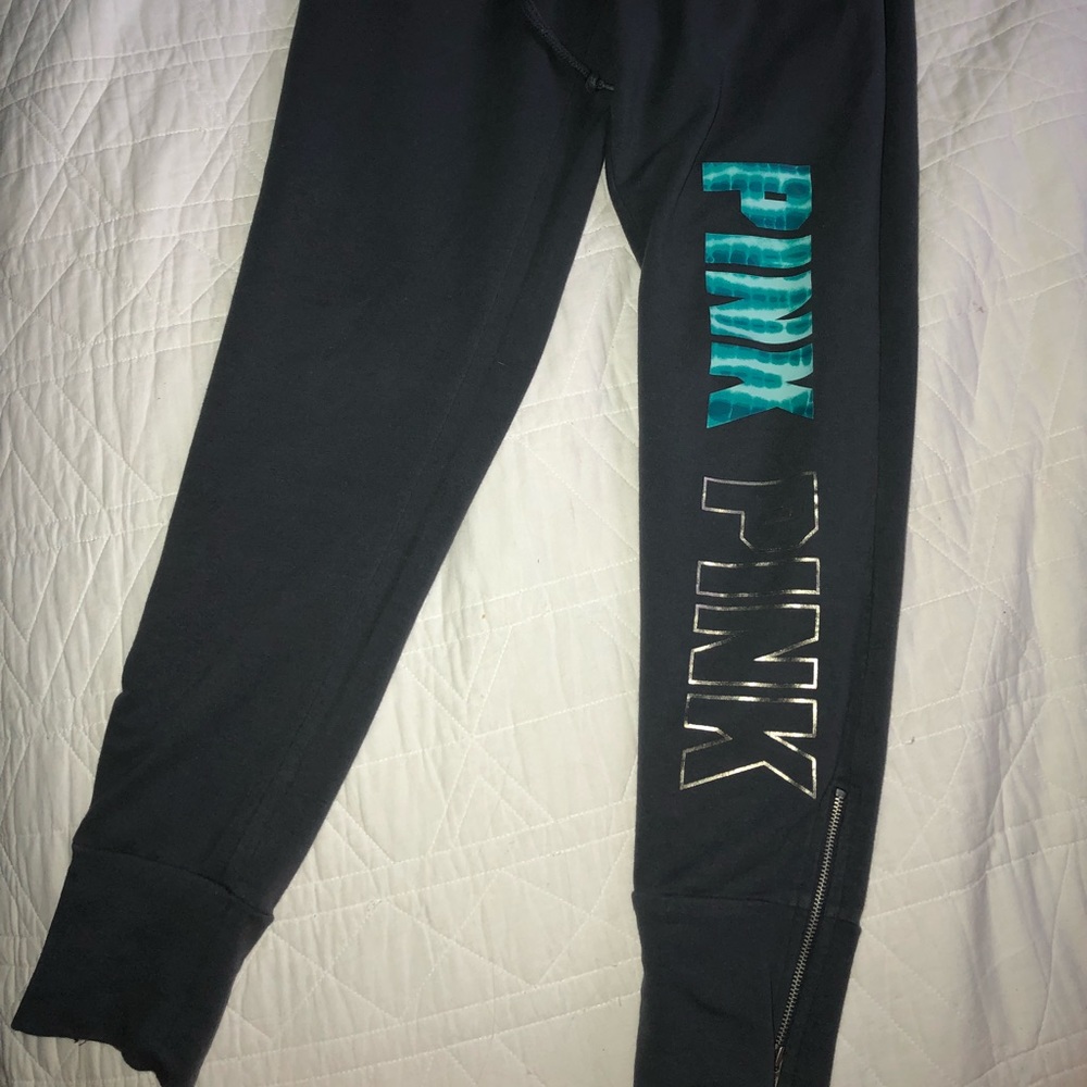 VS joggers sweatpants